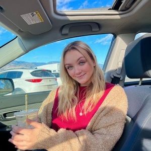 Meet your Posher, Grace